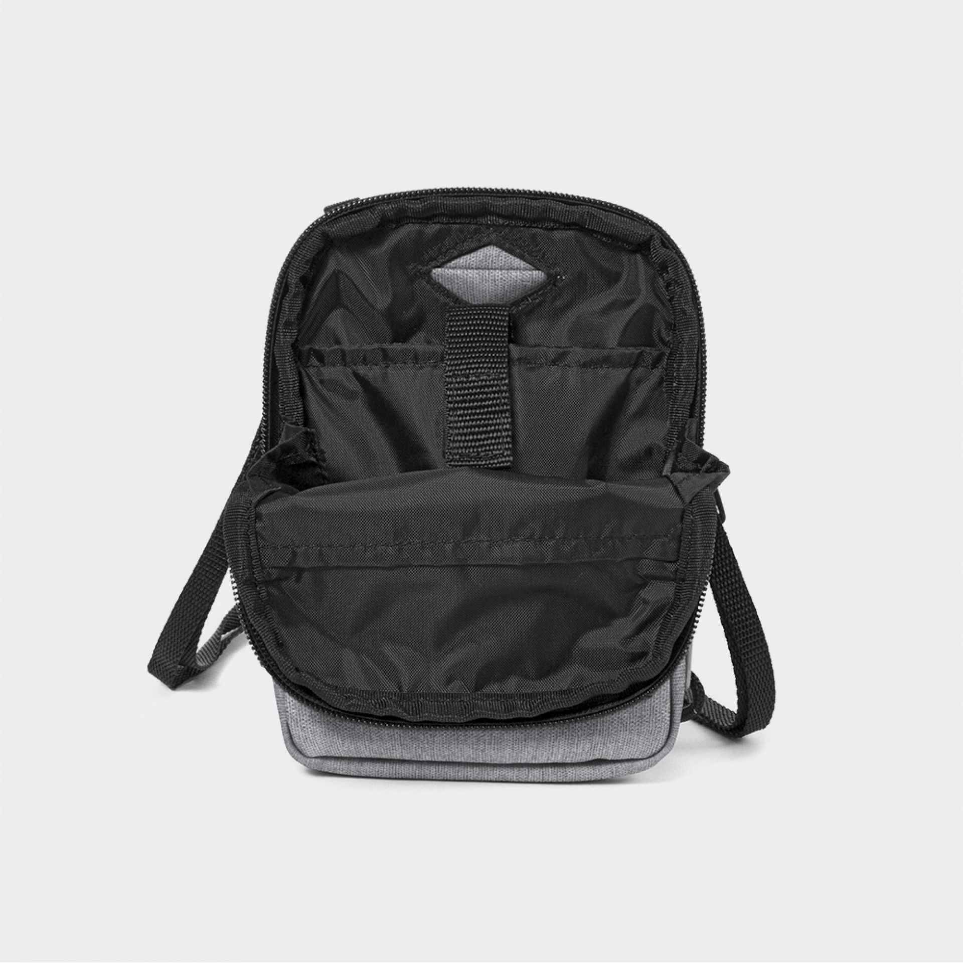 Bolso bandolera gris Eastpak Buddy Sunday