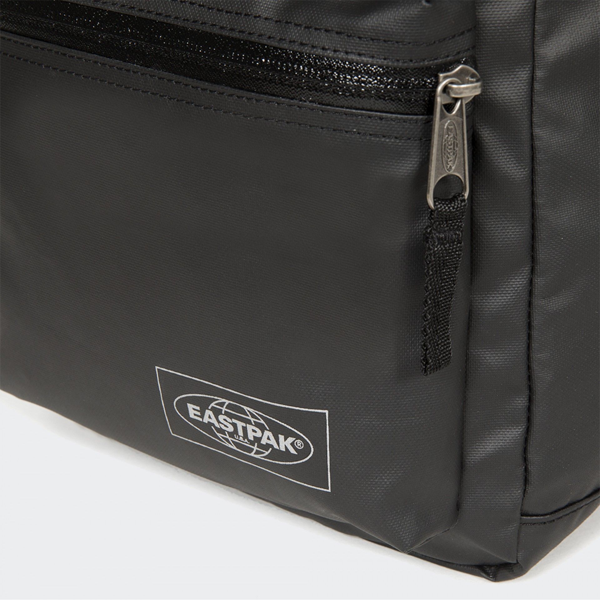 Mochila Eastpak Litt con parte superior negra