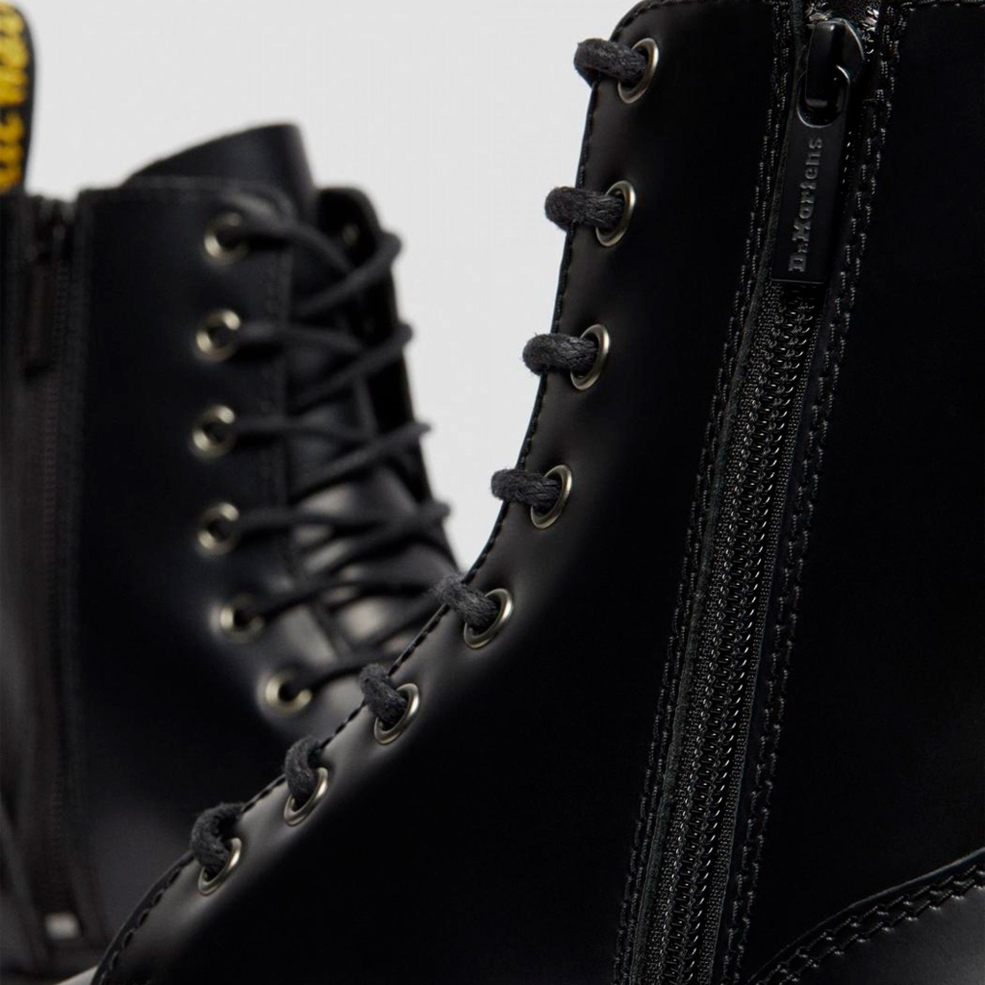 Botas Dr Martens Jadon Sm