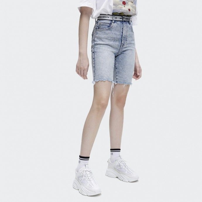 Cales Miss Sixty