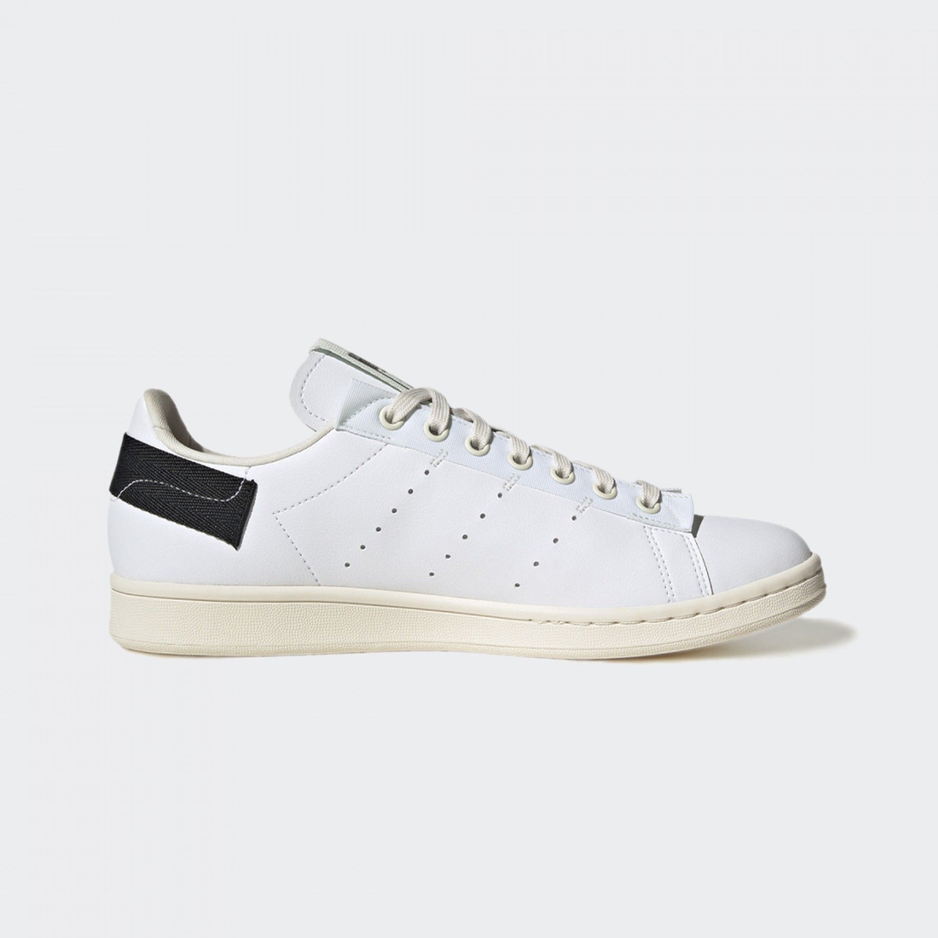 Adidas Stan Smith Parley