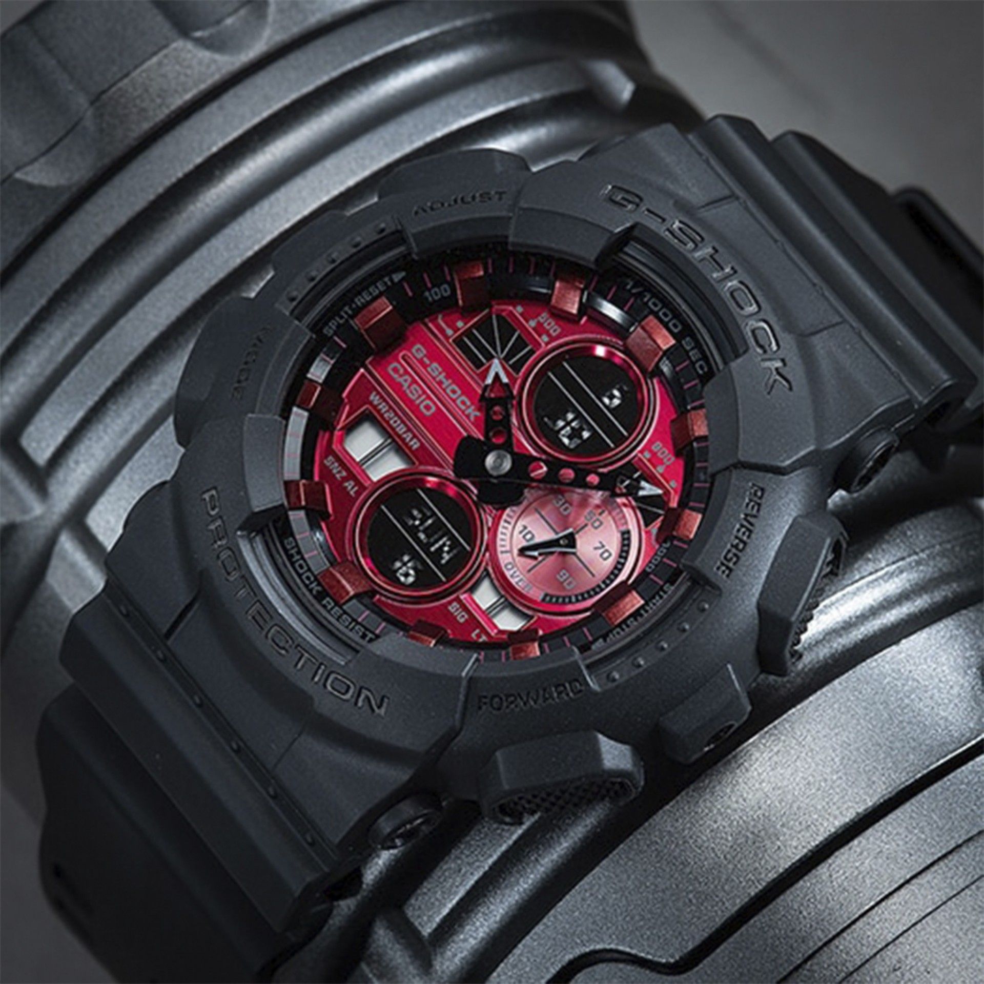Reloj Casio GA-140-1A4ER G-Shock