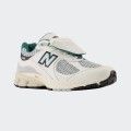 New Balance 2002R sneakers