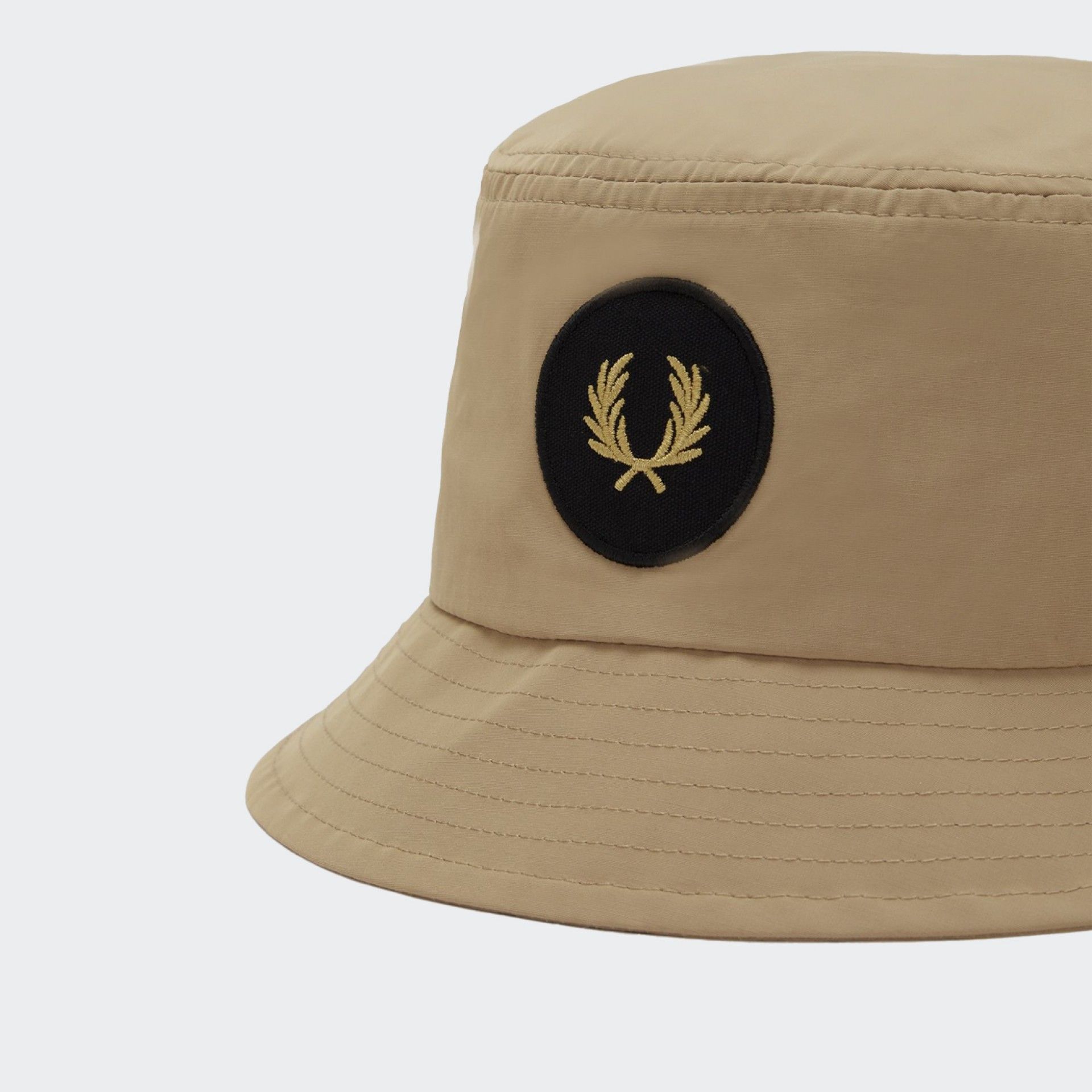 Bucket Fred Perry Laurel Wreath Patch Warm Stone