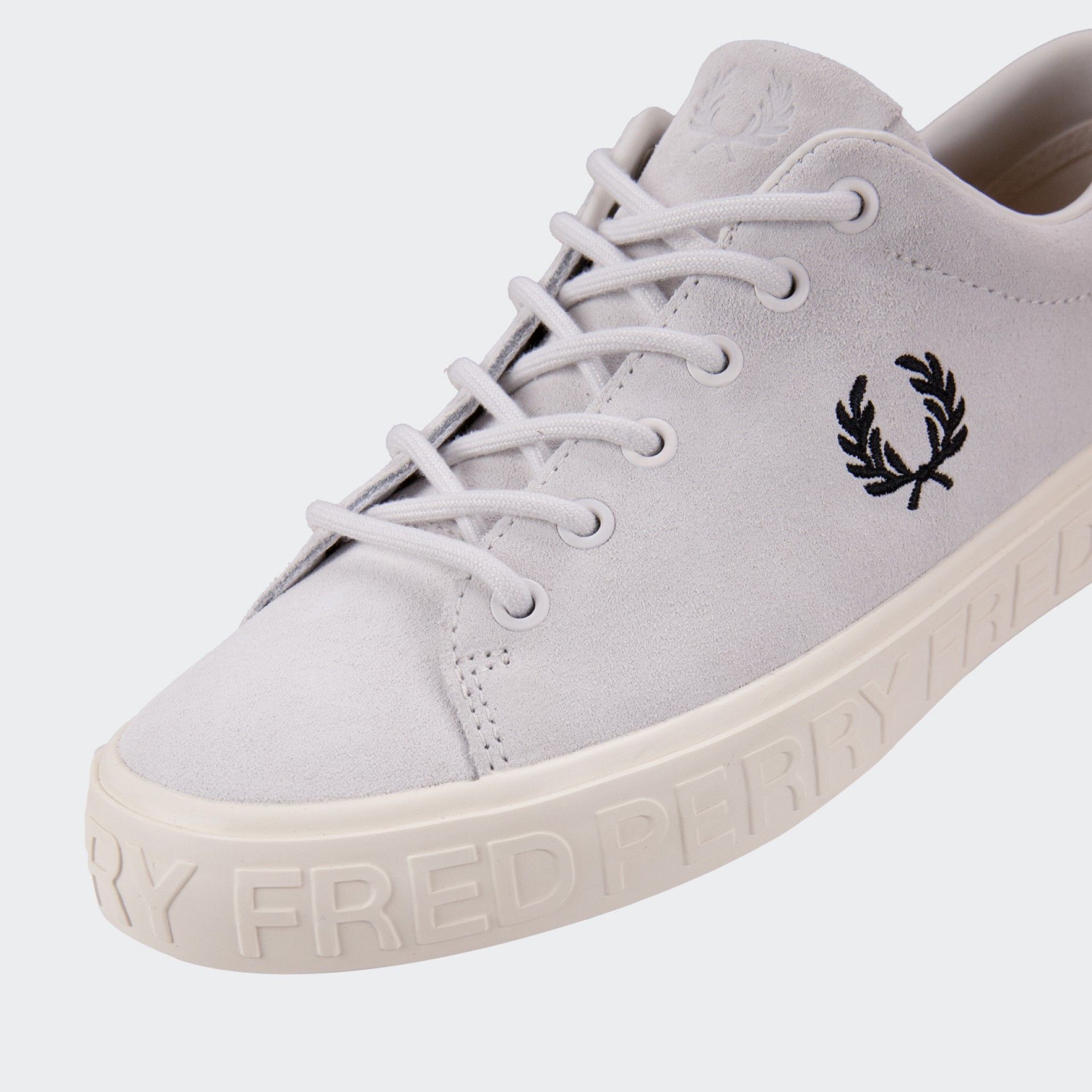 Baskets en daim Fred Perry