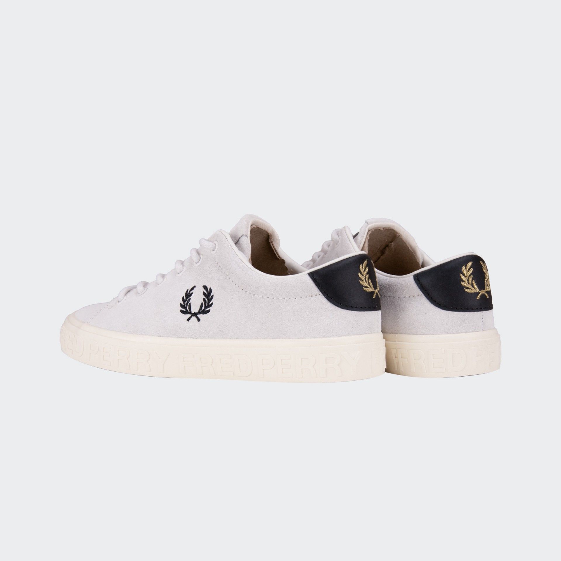 Baskets en daim Fred Perry