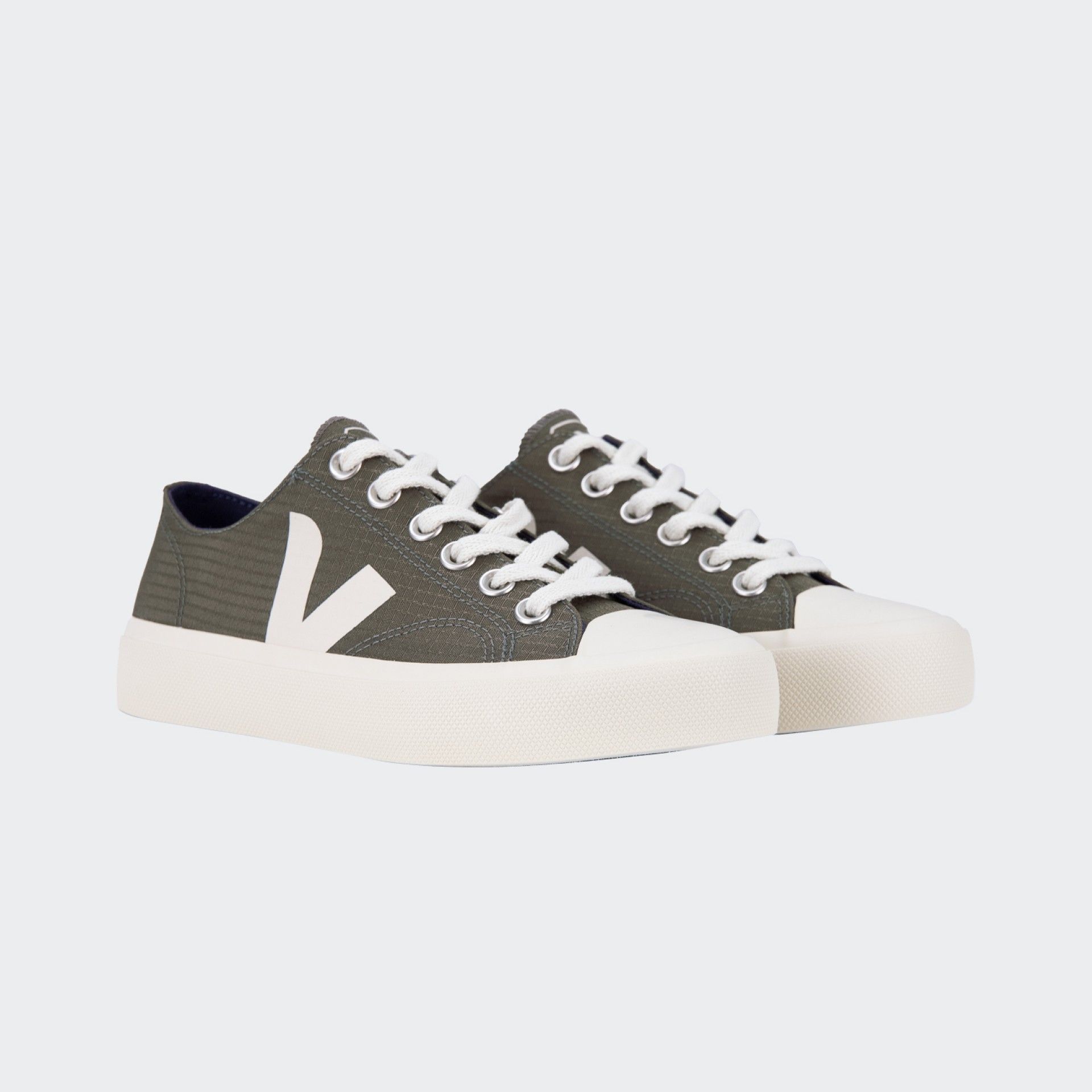 Veja Wata II Low Ripstop Sneakers