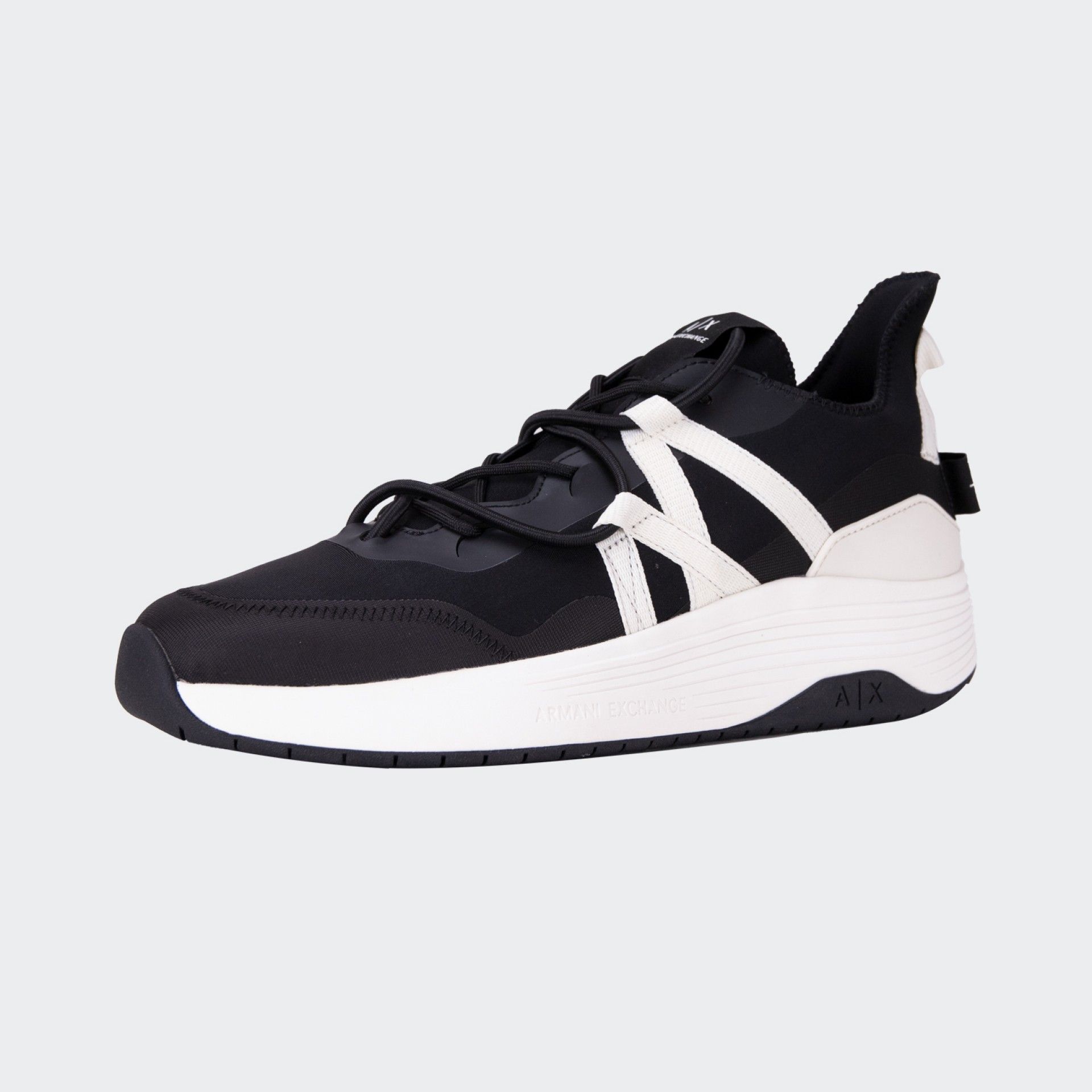 Baskets en cuir Armani Exchange avec semelles en caoutchouc