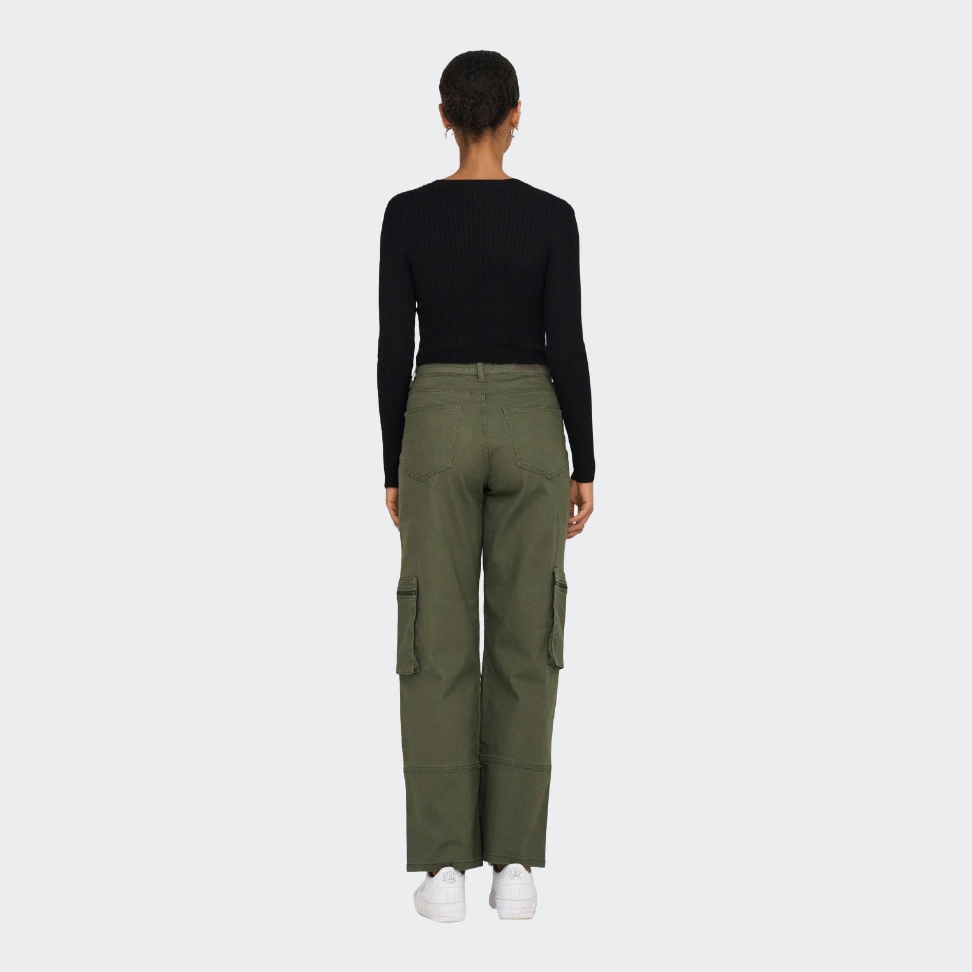 Uniquement un pull en tricot