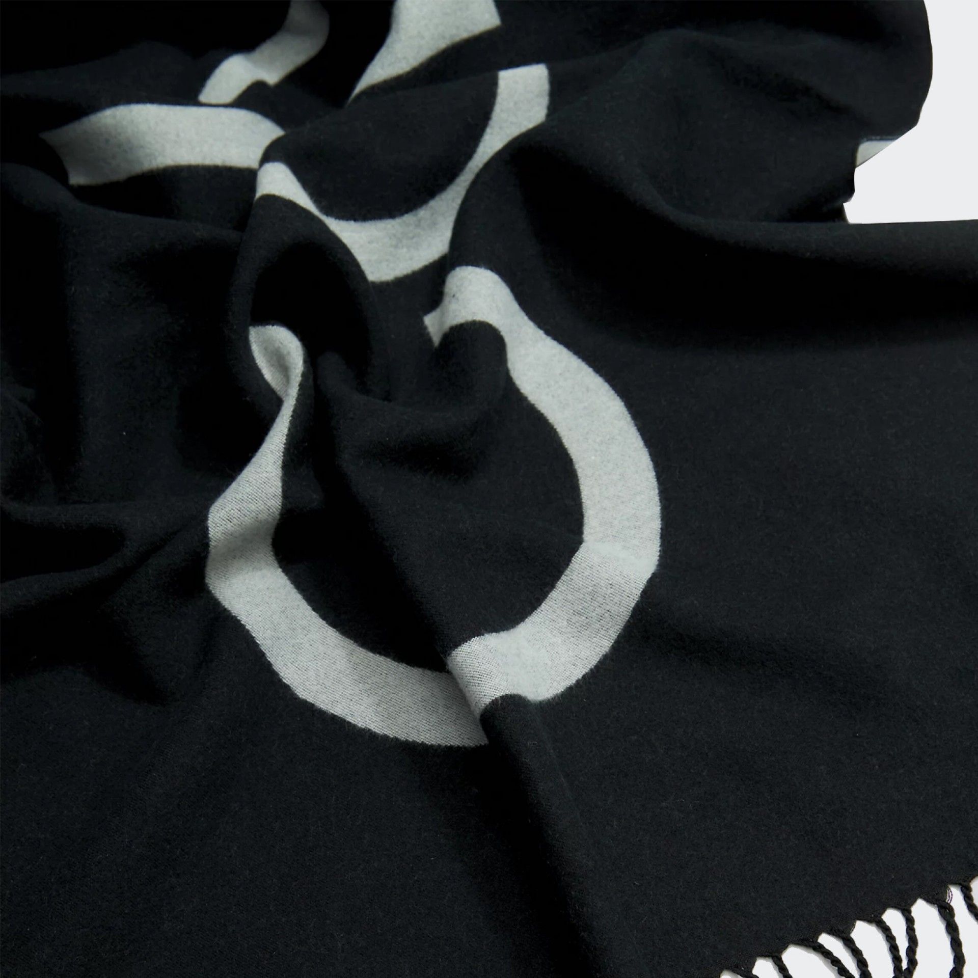 Cachecol Calvin Klein