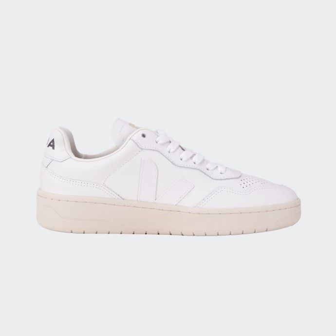Veja V-90 Low-Top Leather Sneakers