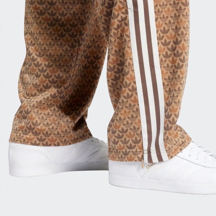 Adidas tracksuit pants