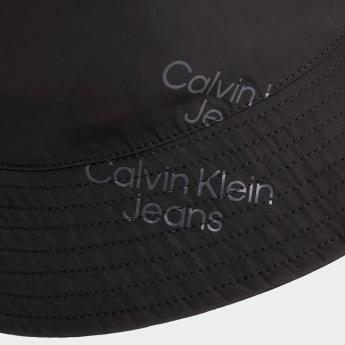 Bucket Calvin Klein
