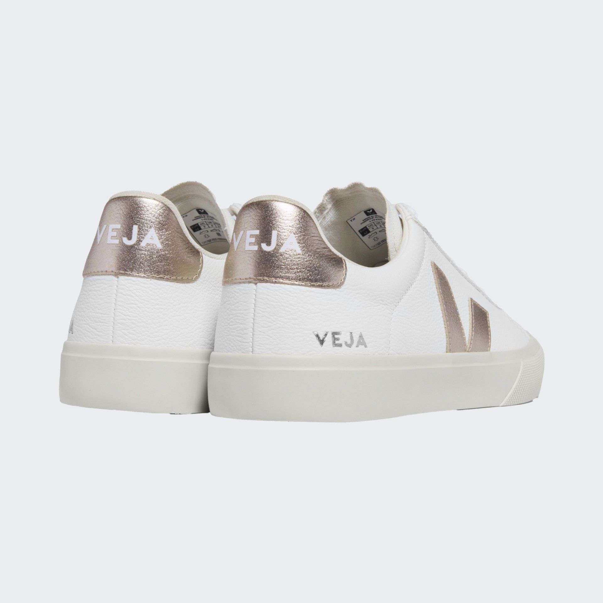 Baskets Veja Campo ChromeFree Leather