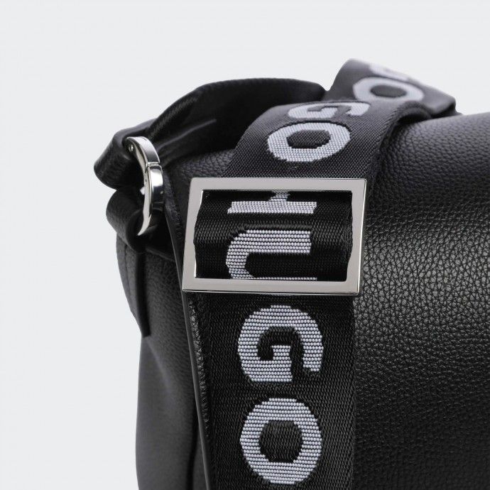 Bolso Hugo Negro