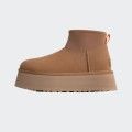 Botas UGG Classic Mini Dipper