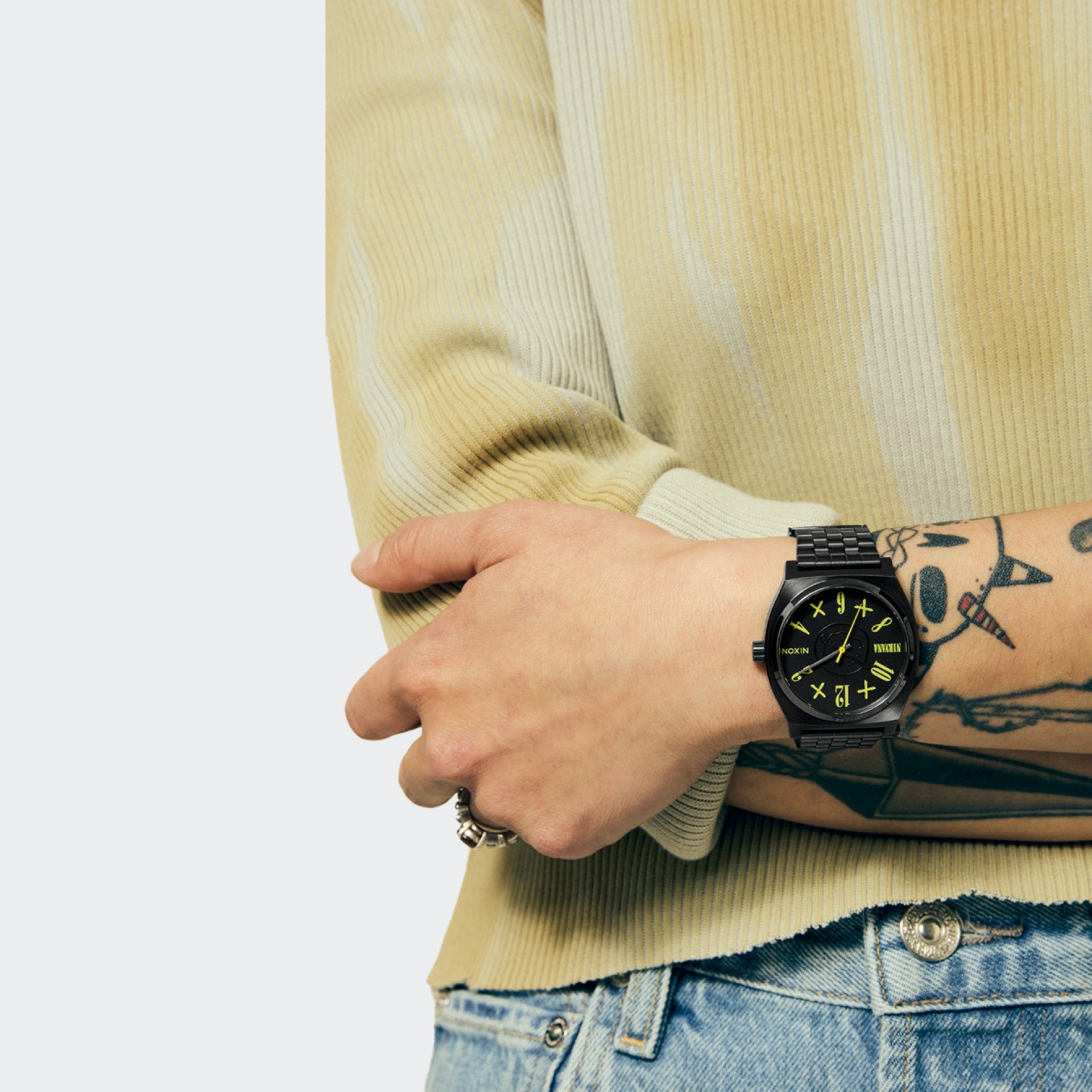 Nixon Nirvana Time Teller watch