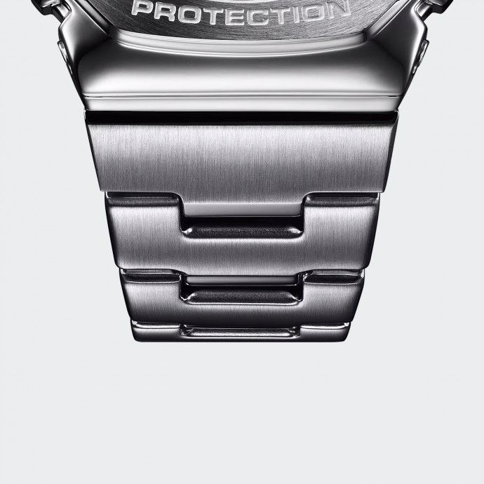 Regarder Casio GM-2110D