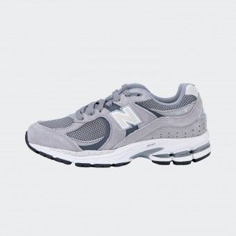 New Balance 2002R Sneakers