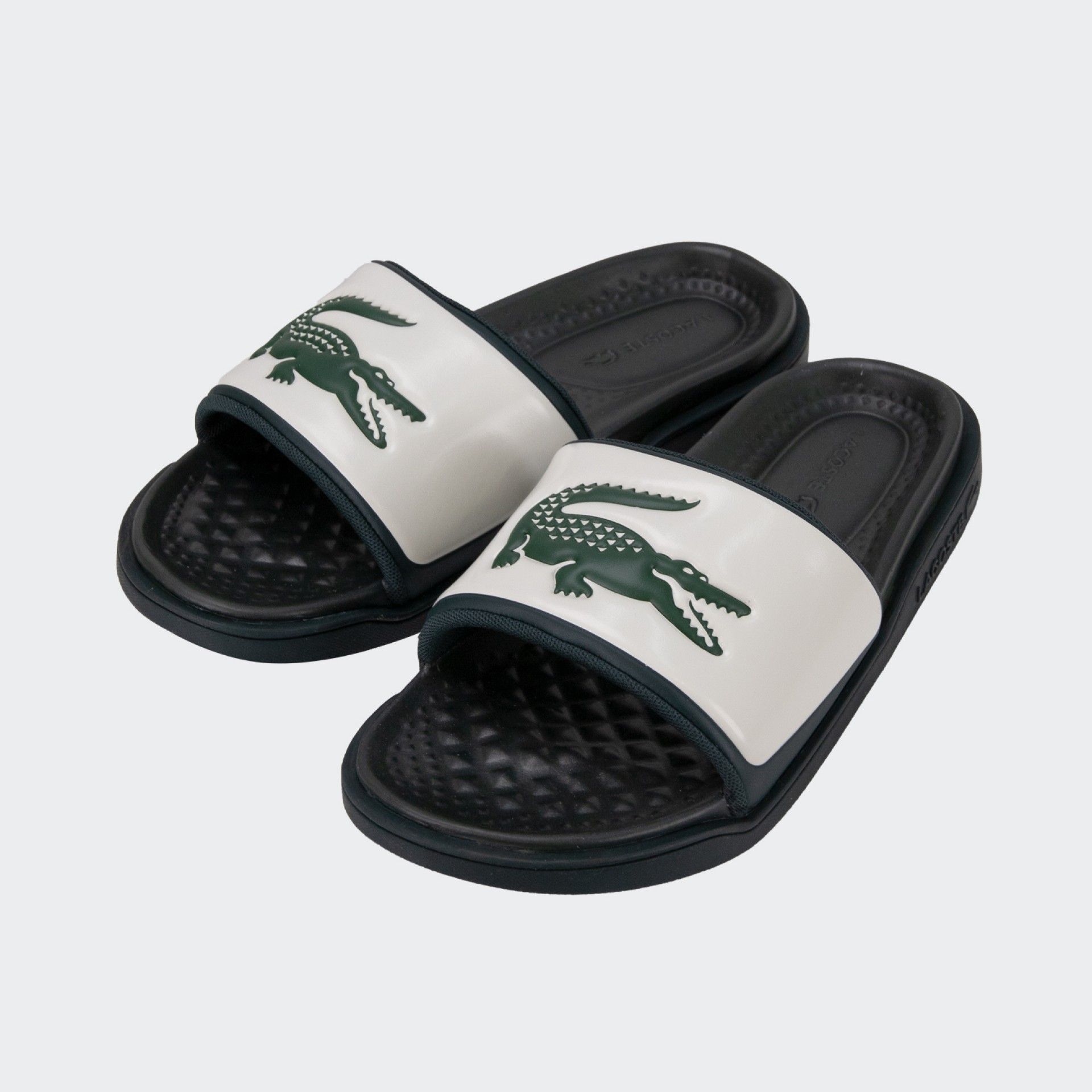 Chaussons Lacoste