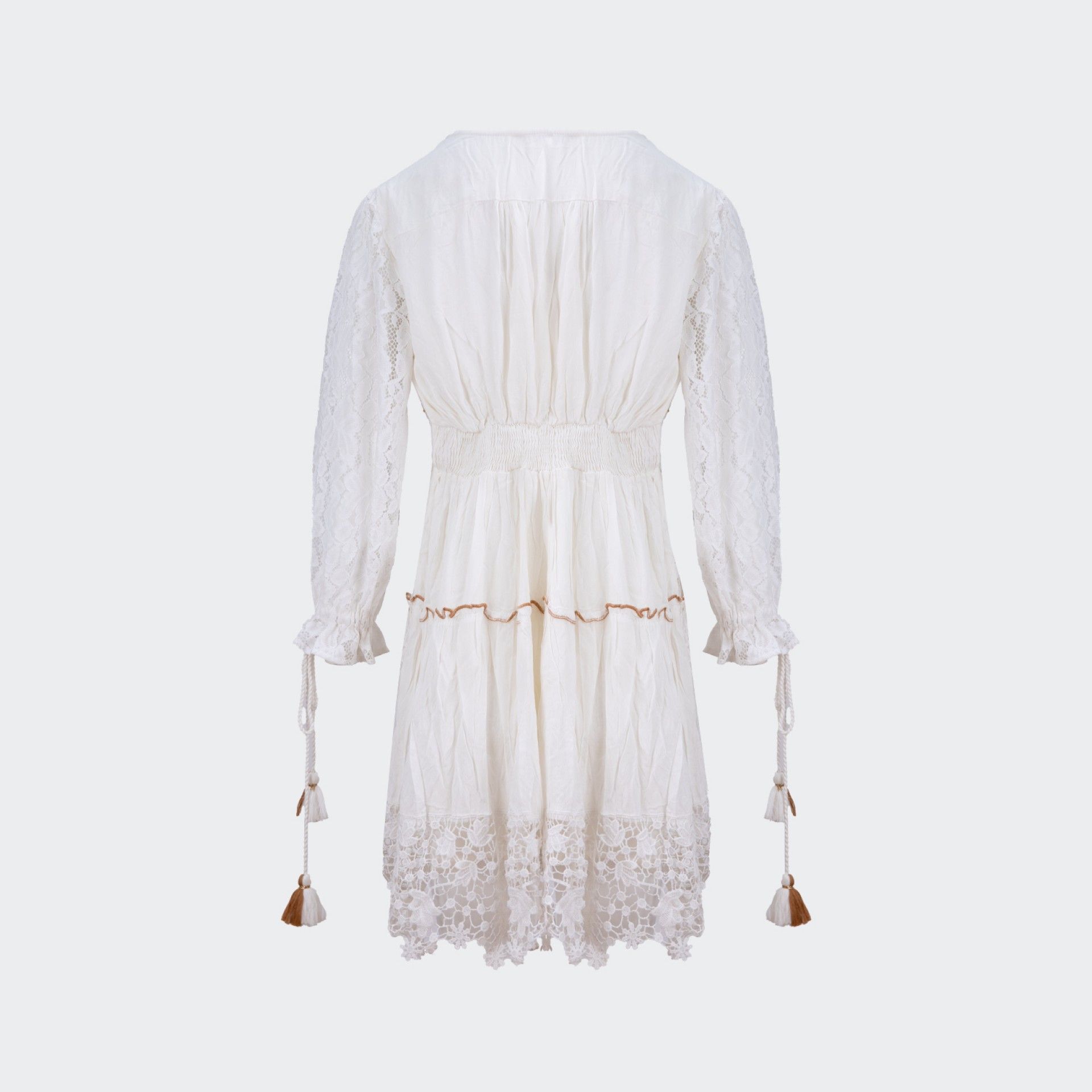 Vestido corto bohemio chic de Alessia Massimo