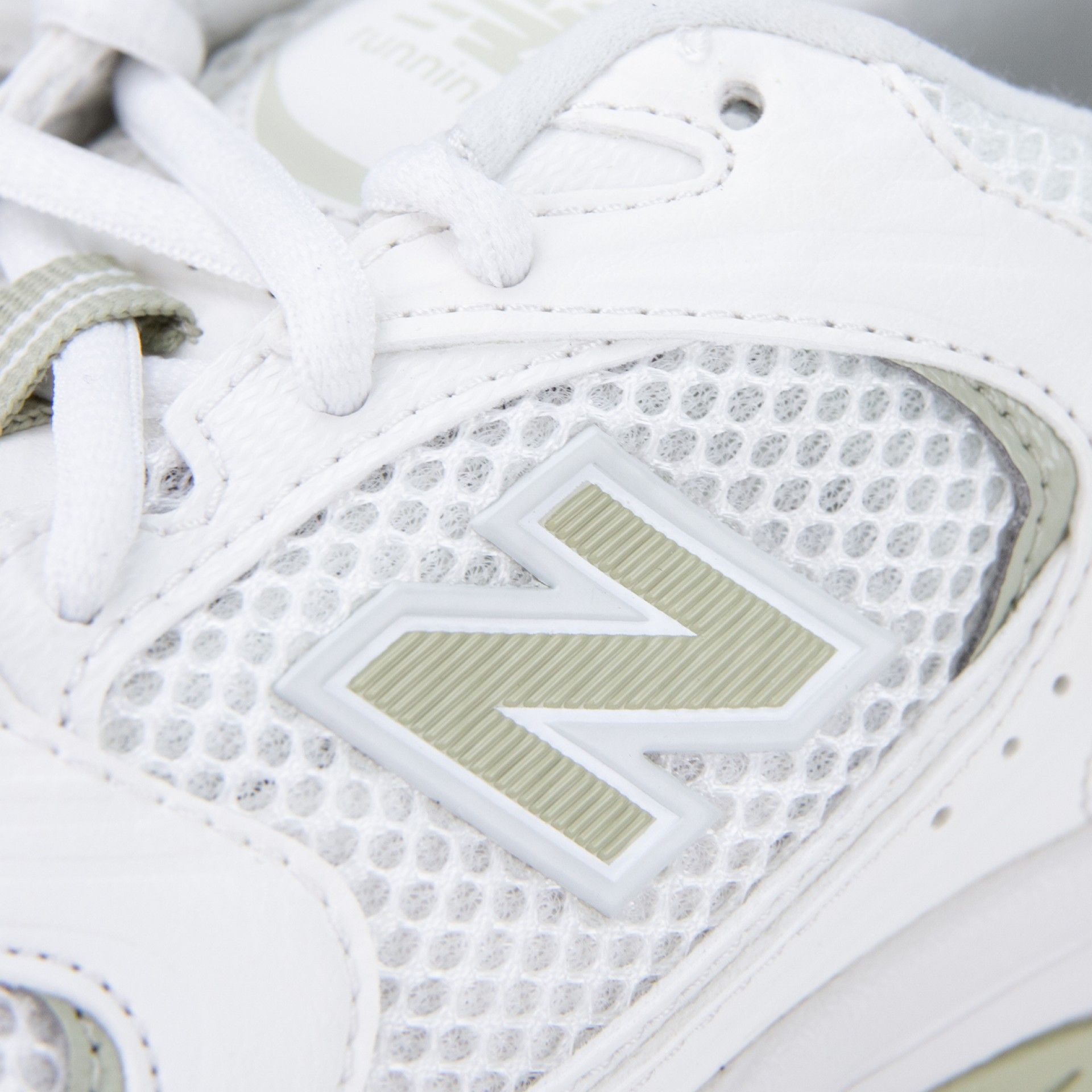 New Balance MR530 Sneakers