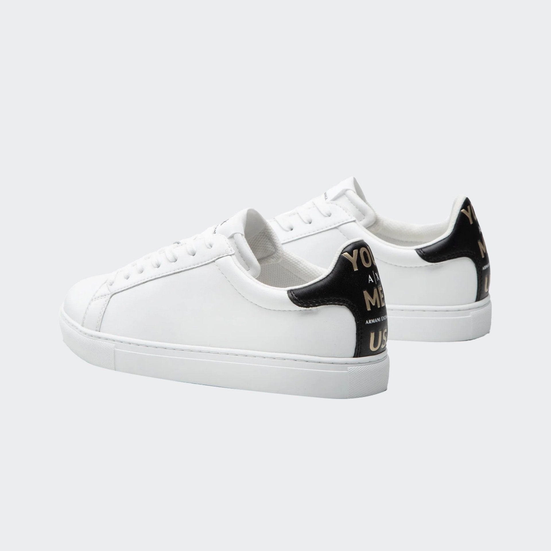Sapatilhas Armani Exchange low-top leather