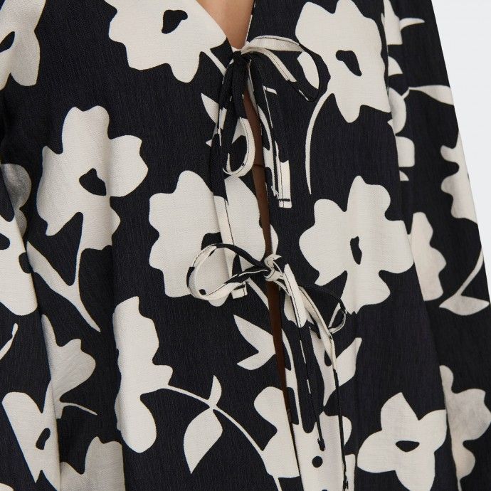 Blusa com estampado floral JDYSILAS