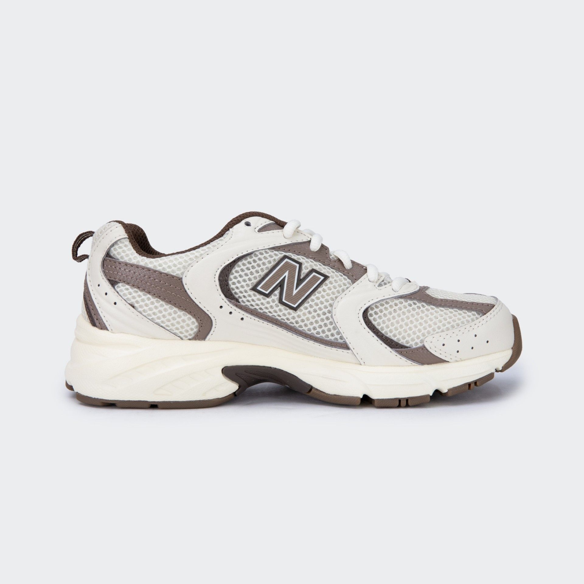 Sapatilhas New Balance 53