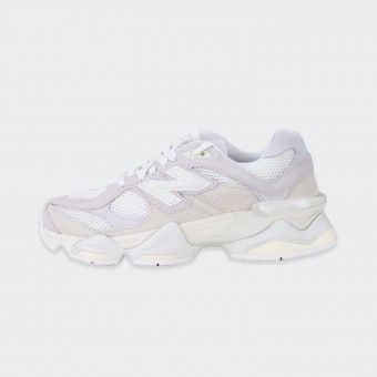 New Balance 9060 Sneakers