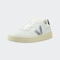 Baskets en cuir Veja V-90