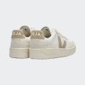 Baskets en cuir Veja V-90