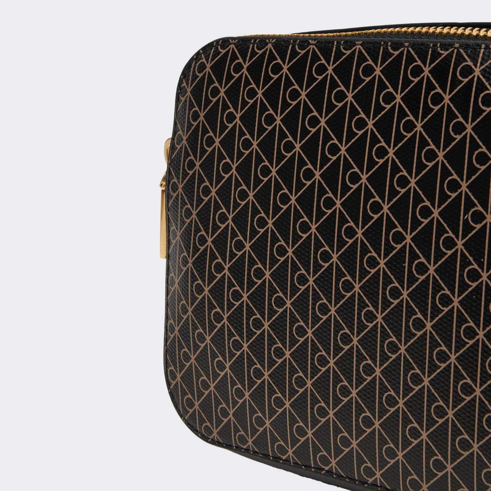 Calvin Klein logo print shoulder bag