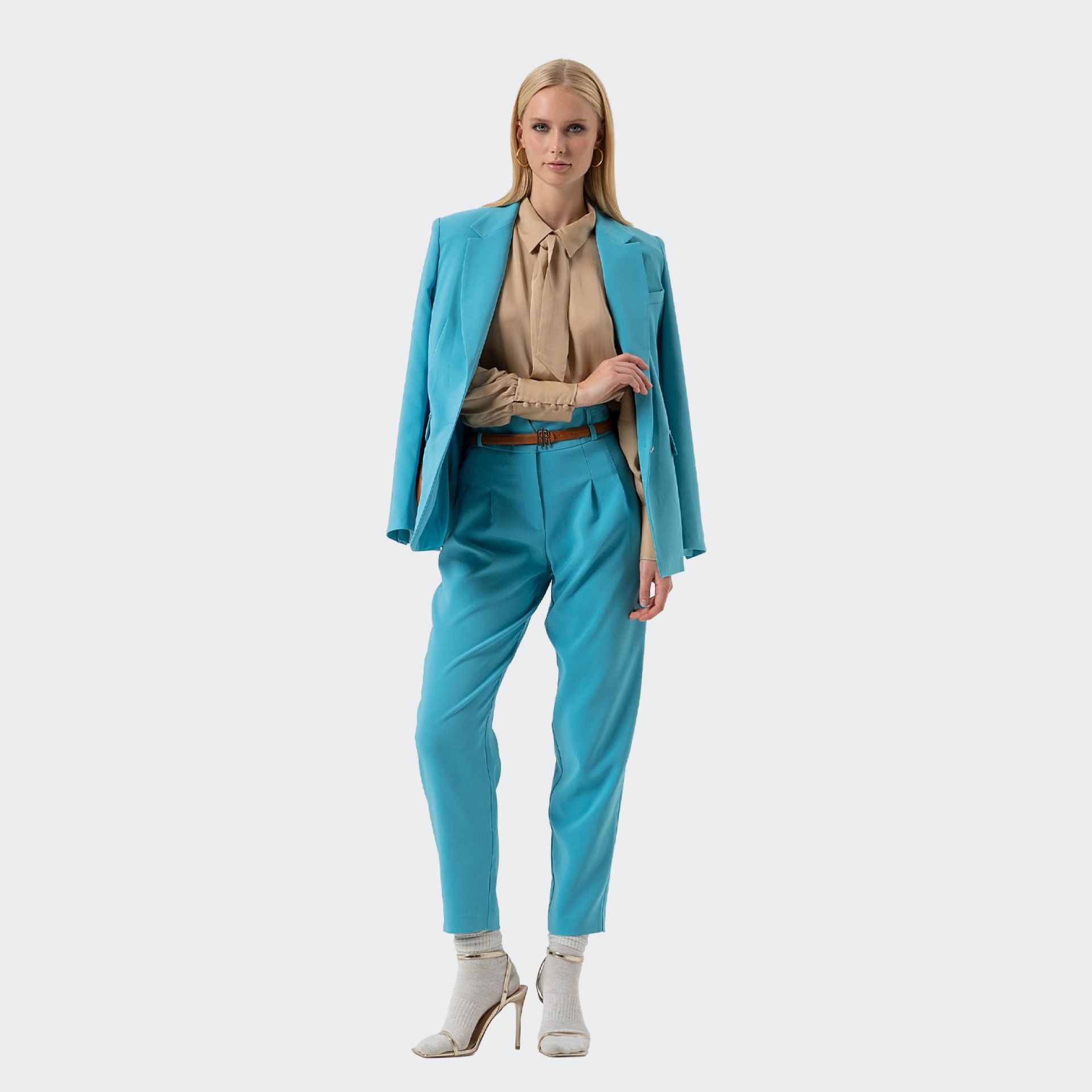 Calças carrot em tecido elástico Fracomina