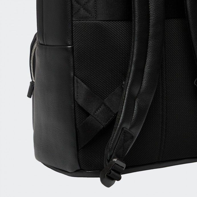 Sac à dos à logo métallique Calvin Klein