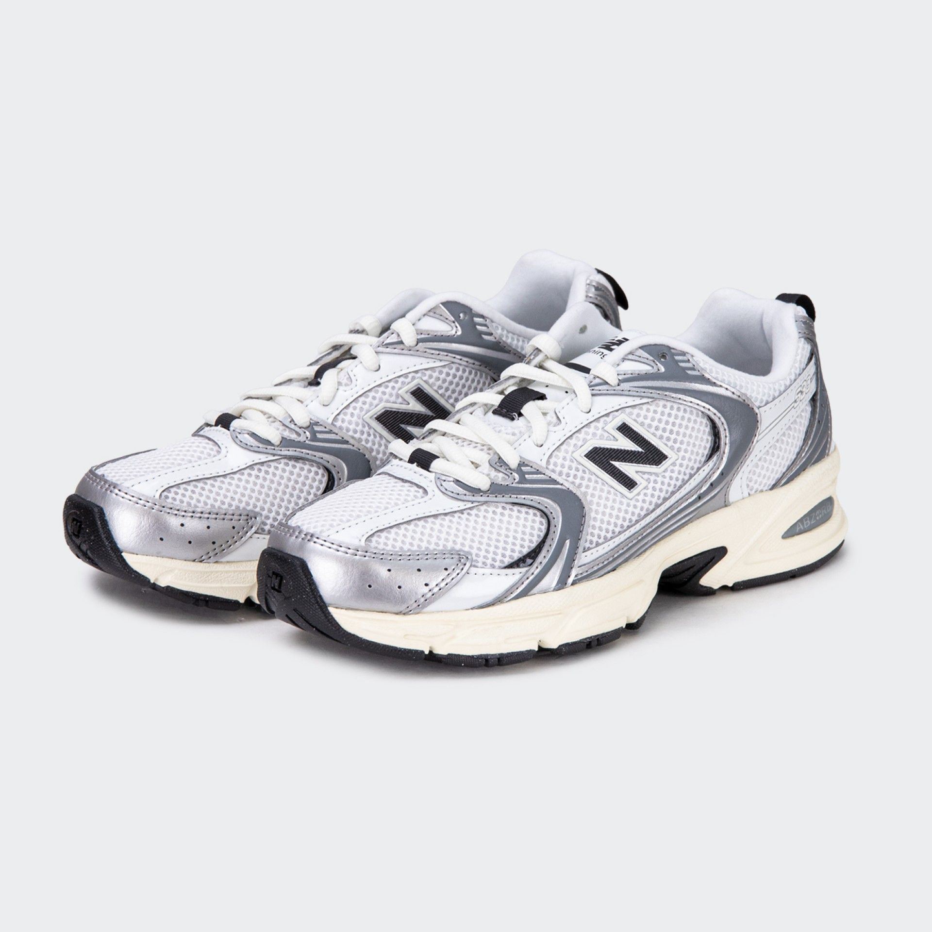 Sapatilhas New Balance 53