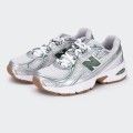 New Balance 740 Sneakers