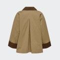 Chaqueta impermeable del proyecto urbano