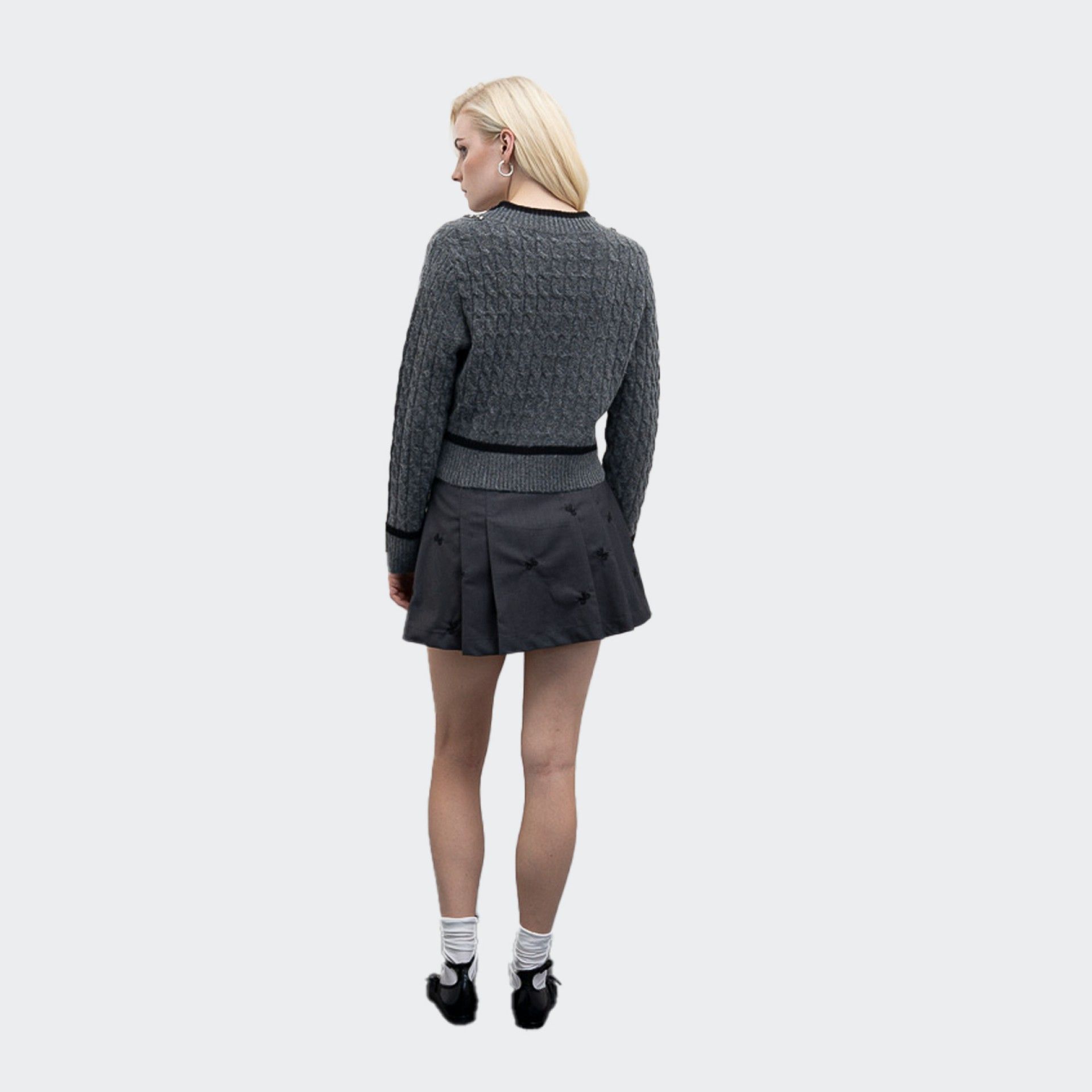 Goa Goa V-Neck Knit Sweater