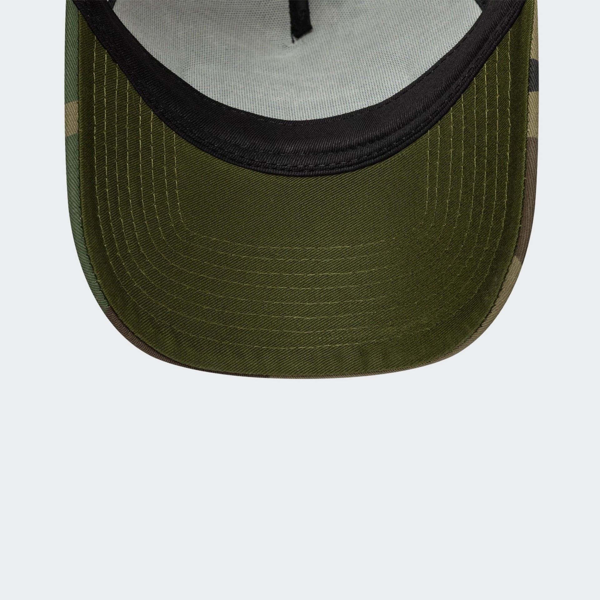 Casquette camouflage à patch ovale New Era