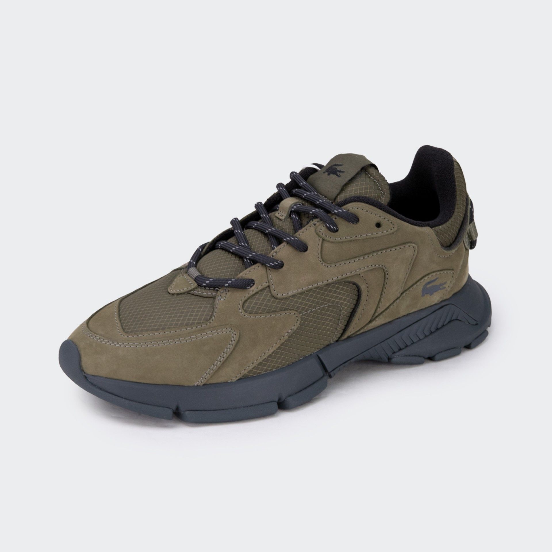 Lacoste L003 sneakers