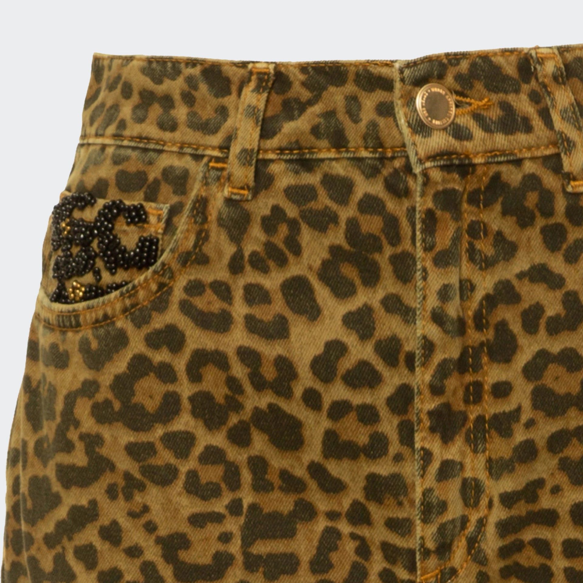 Pantalones con estampado animal BSB