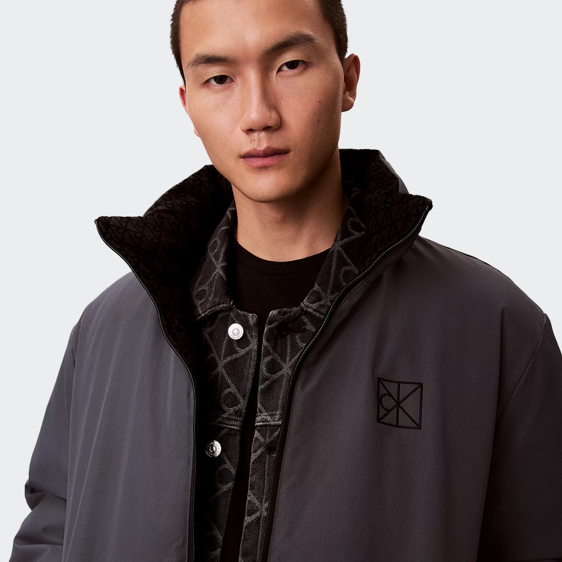 Blusão Acolchoado Reversível Calvin Klein