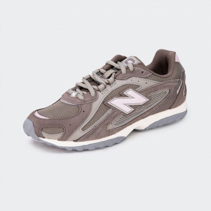 Sapatilhas New Balance 204