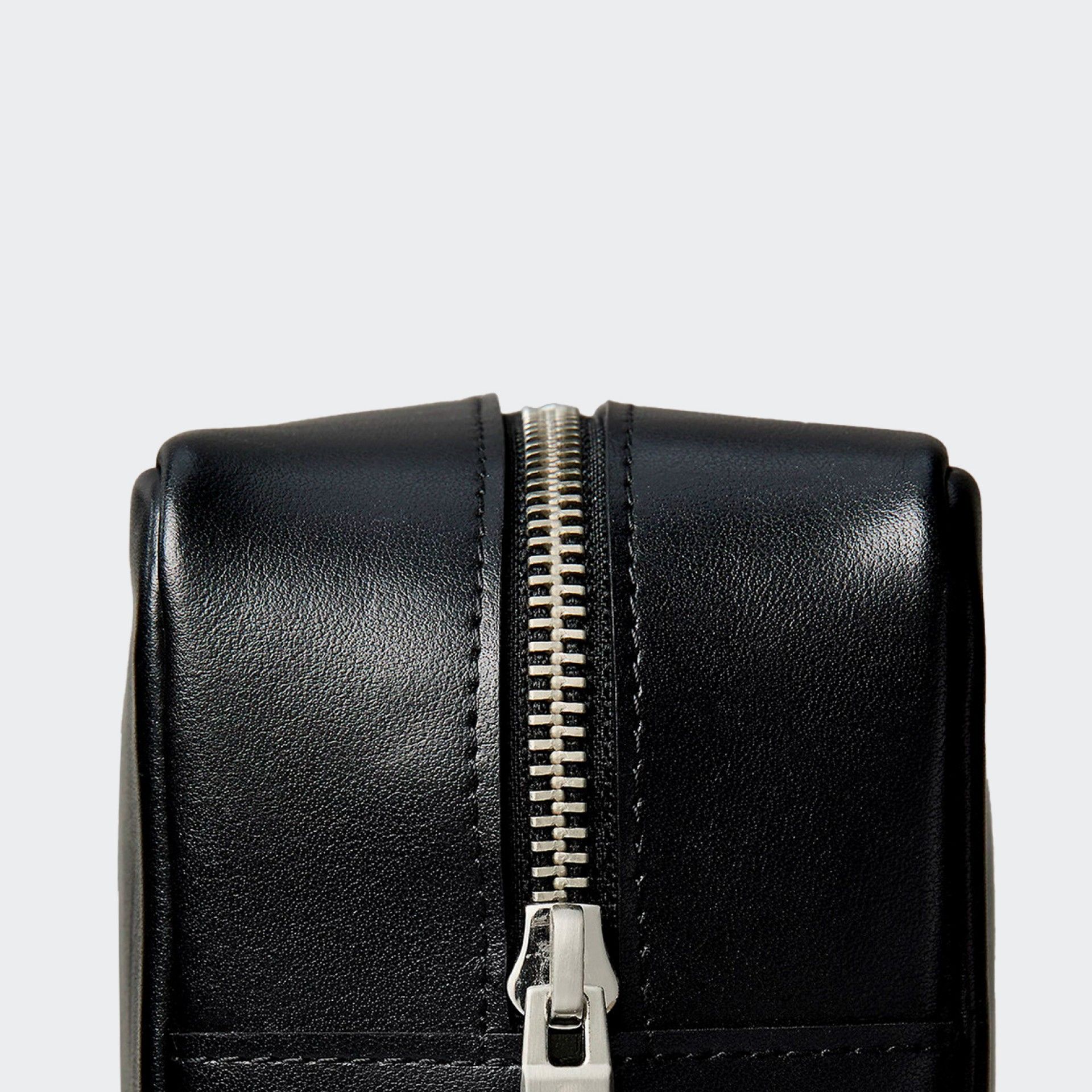 Calvin Klein toiletry bag