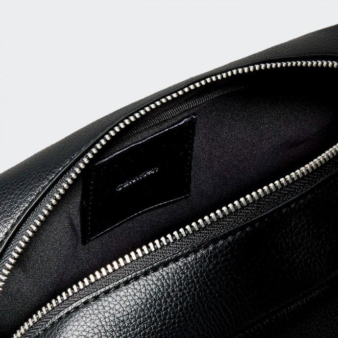 Calvin Klein toiletry bag