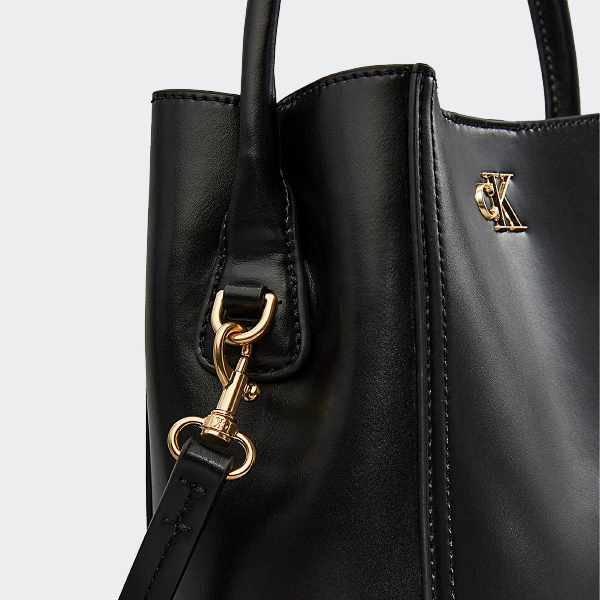 Calvin Klein Crossbody Bag