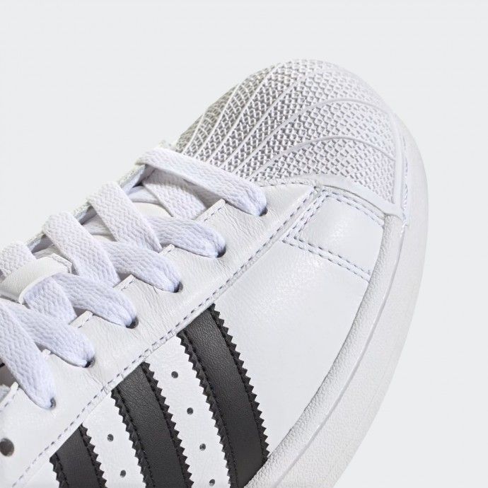 Adidas Superstar II Sneakers