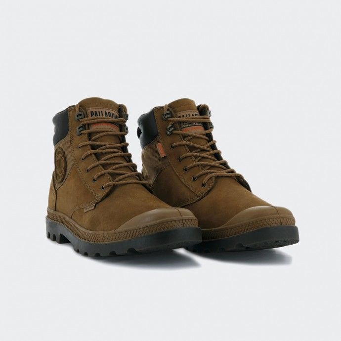 Bota Palladium