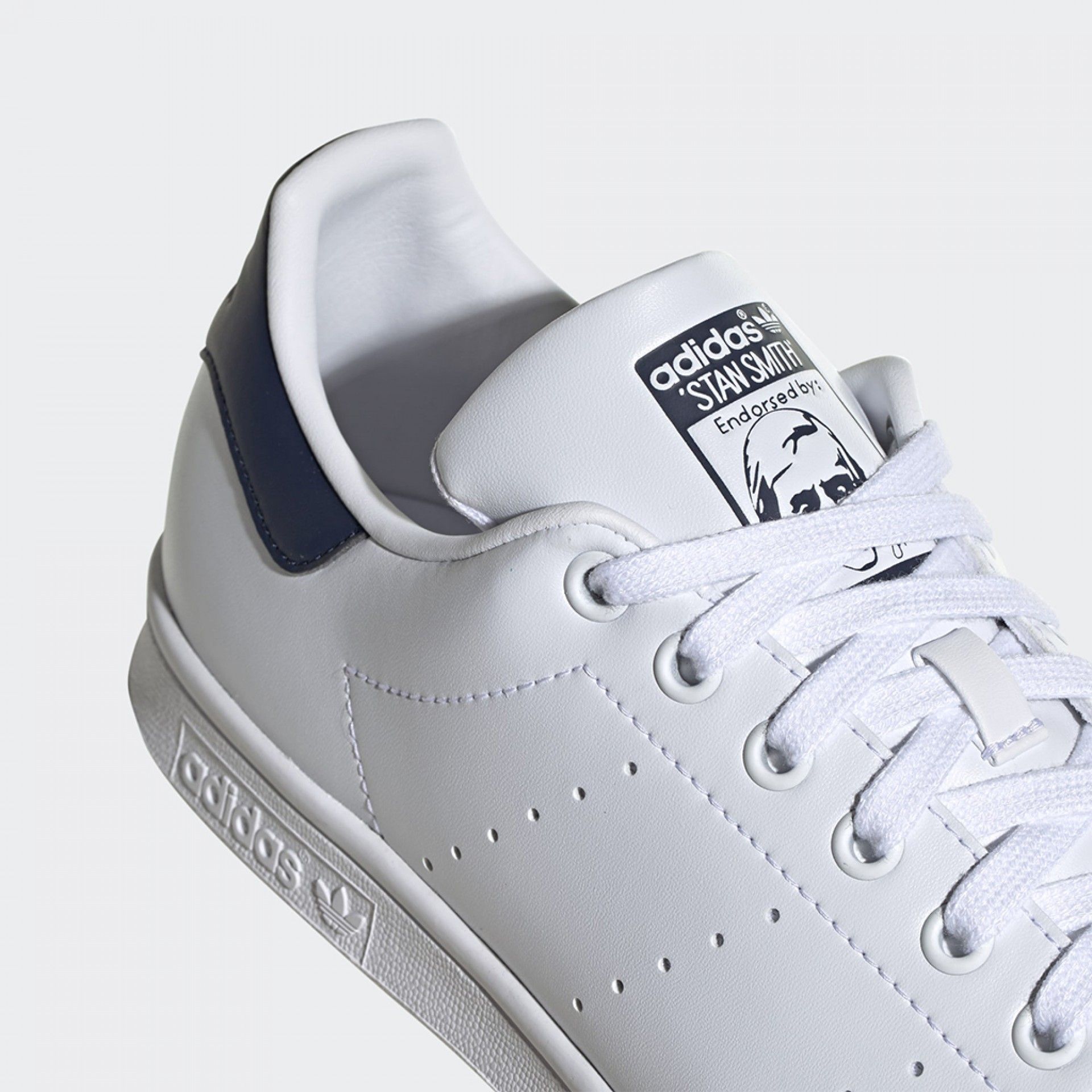 Tenis Adidas